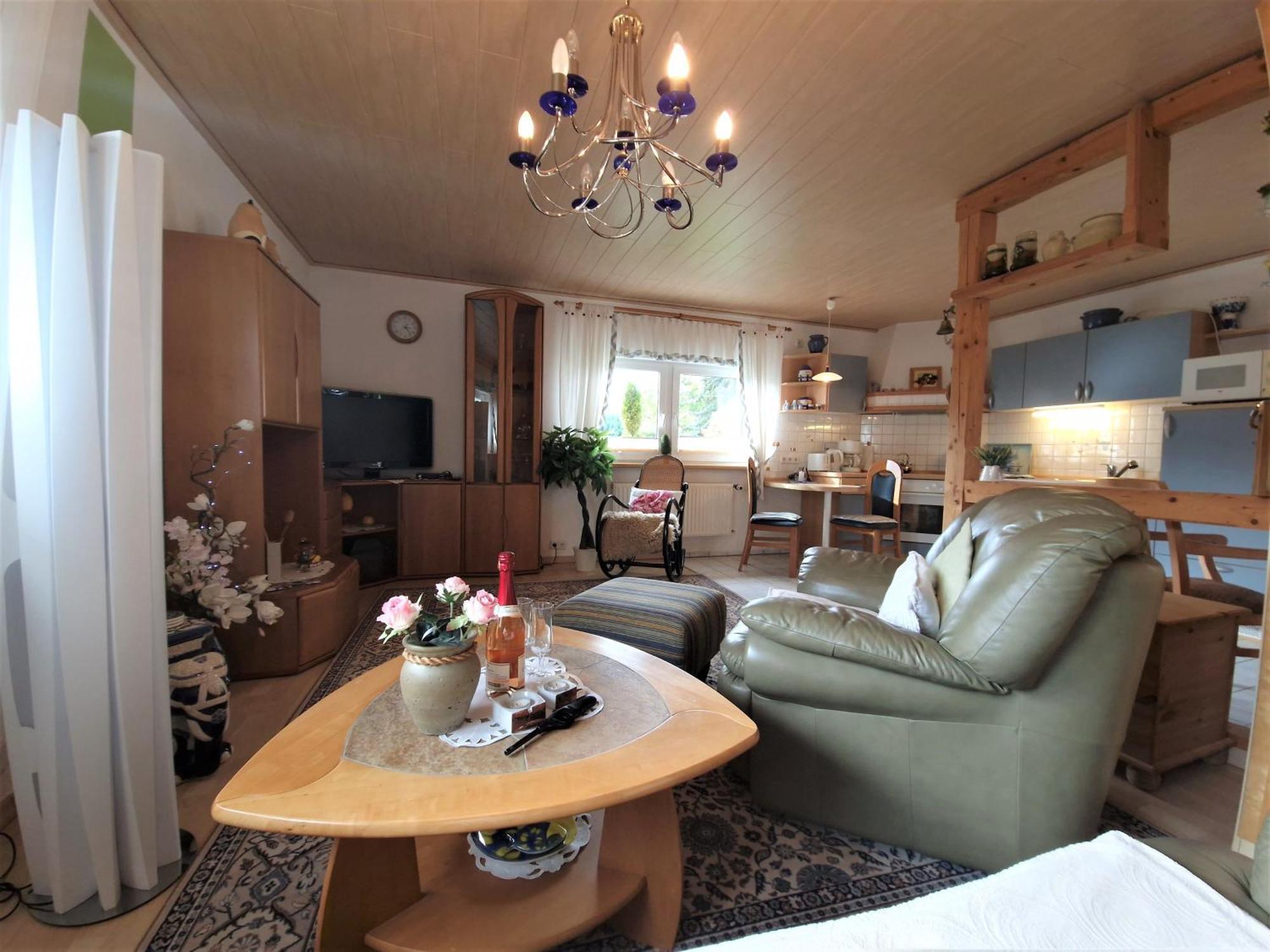 Ahlbeck, Ferienobjekt Apfel-Blume-Veilchen Apartment Херингсдорф Стая снимка