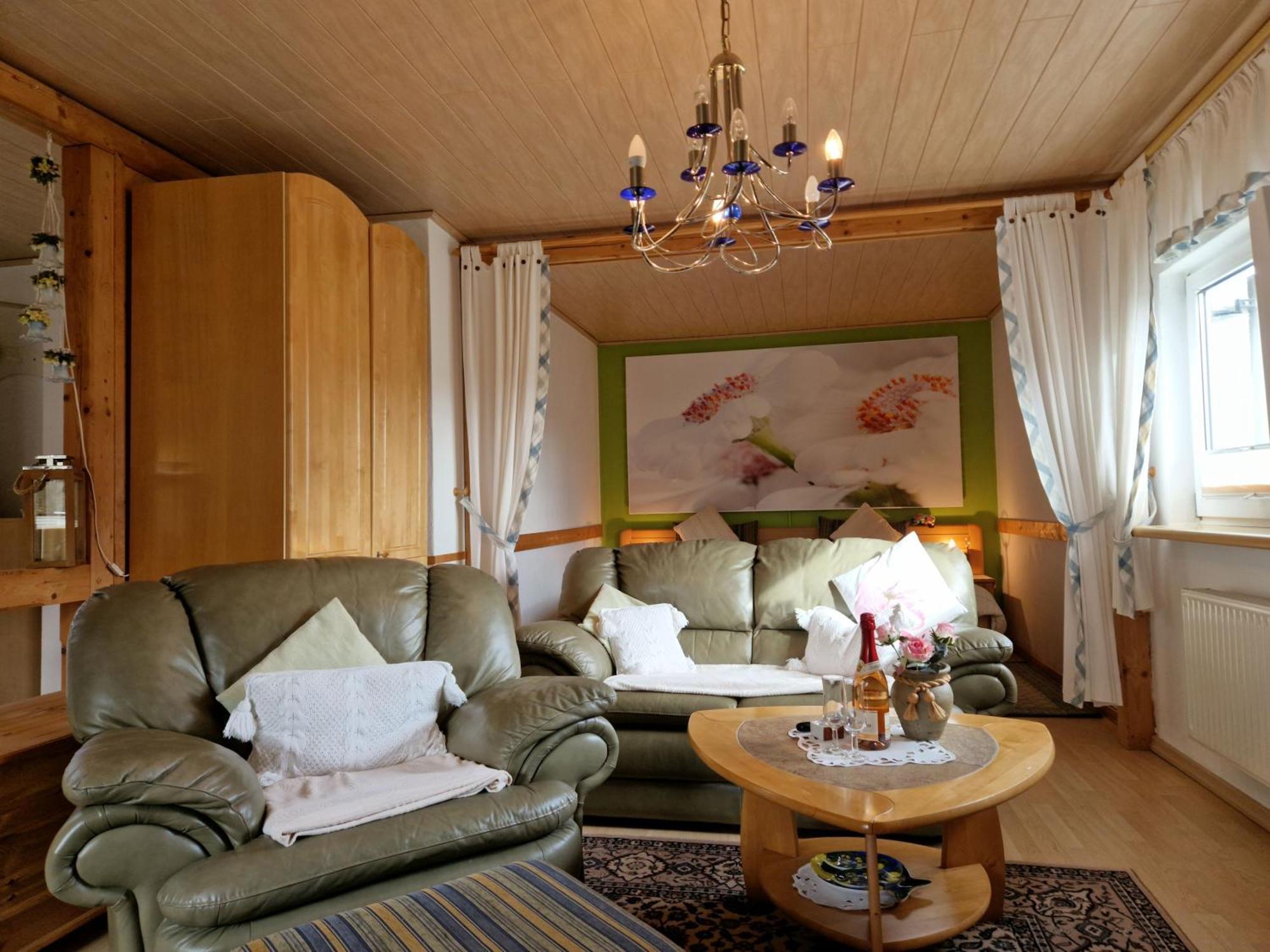 Ahlbeck, Ferienobjekt Apfel-Blume-Veilchen Apartment Херингсдорф Стая снимка