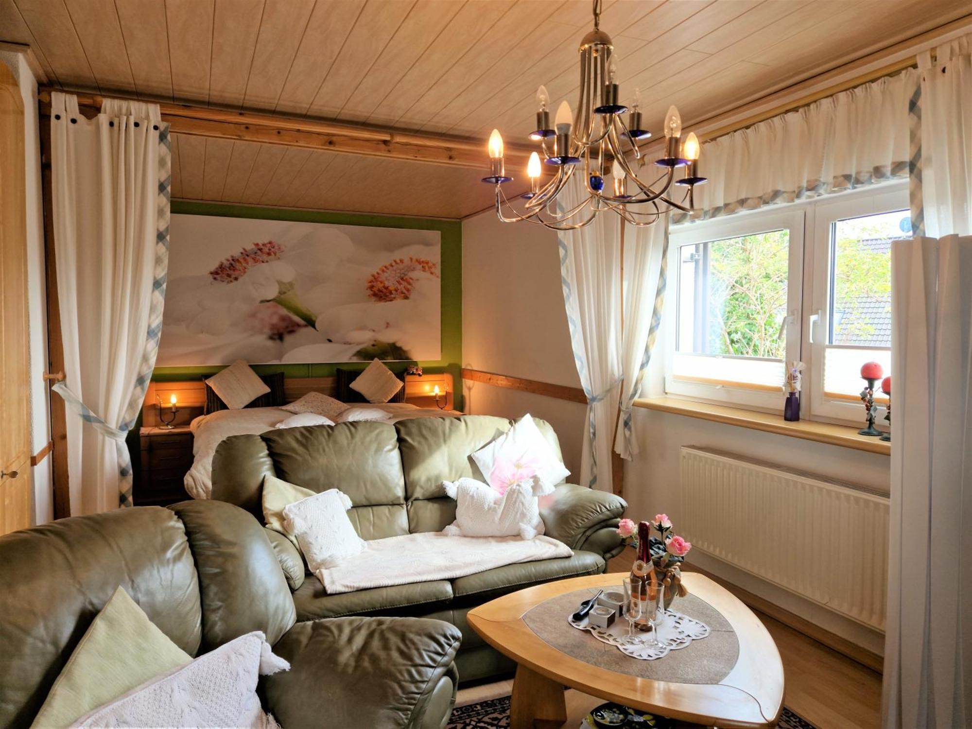 Ahlbeck, Ferienobjekt Apfel-Blume-Veilchen Apartment Херингсдорф Стая снимка